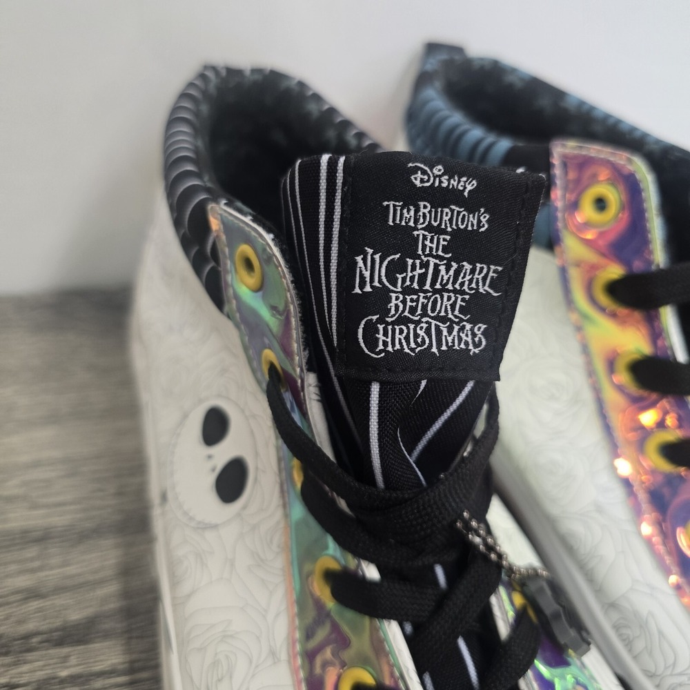 Disney‎ The Nightmare Before Christmas Women's Sneakers Mid Top Shoes Size 11 US - Picture 2 of 16